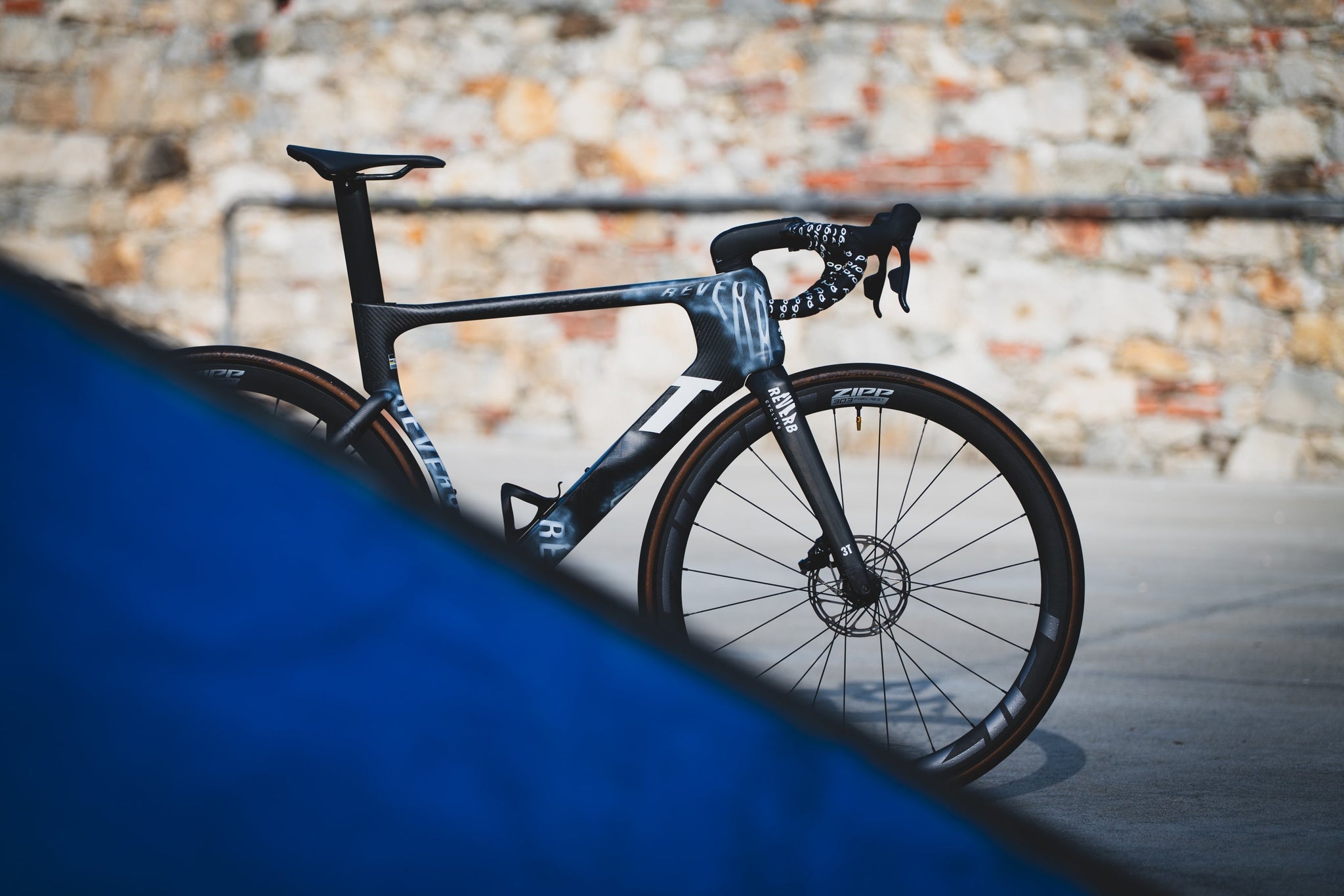 Introducing the Reverb Cycling Colorway – 3T Bike